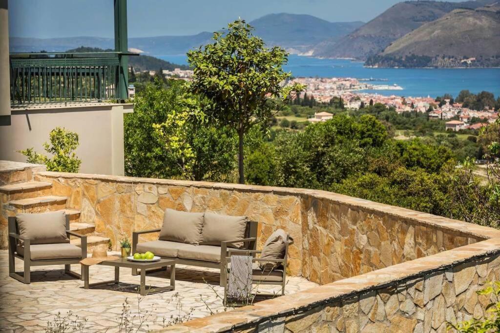 Peaceful House With An Awesome View Villa Khelmáta Exterior photo