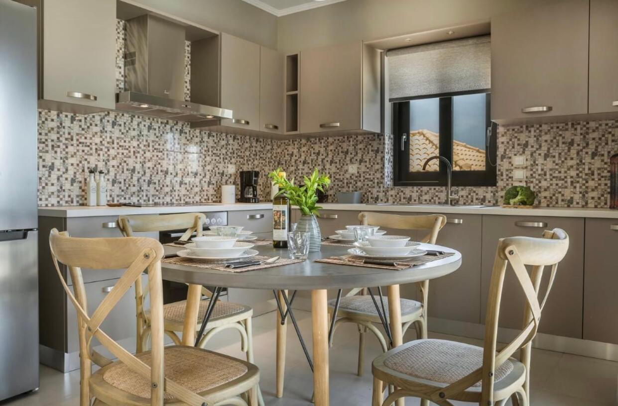 Peaceful House With An Awesome View Villa Khelmáta Exterior photo